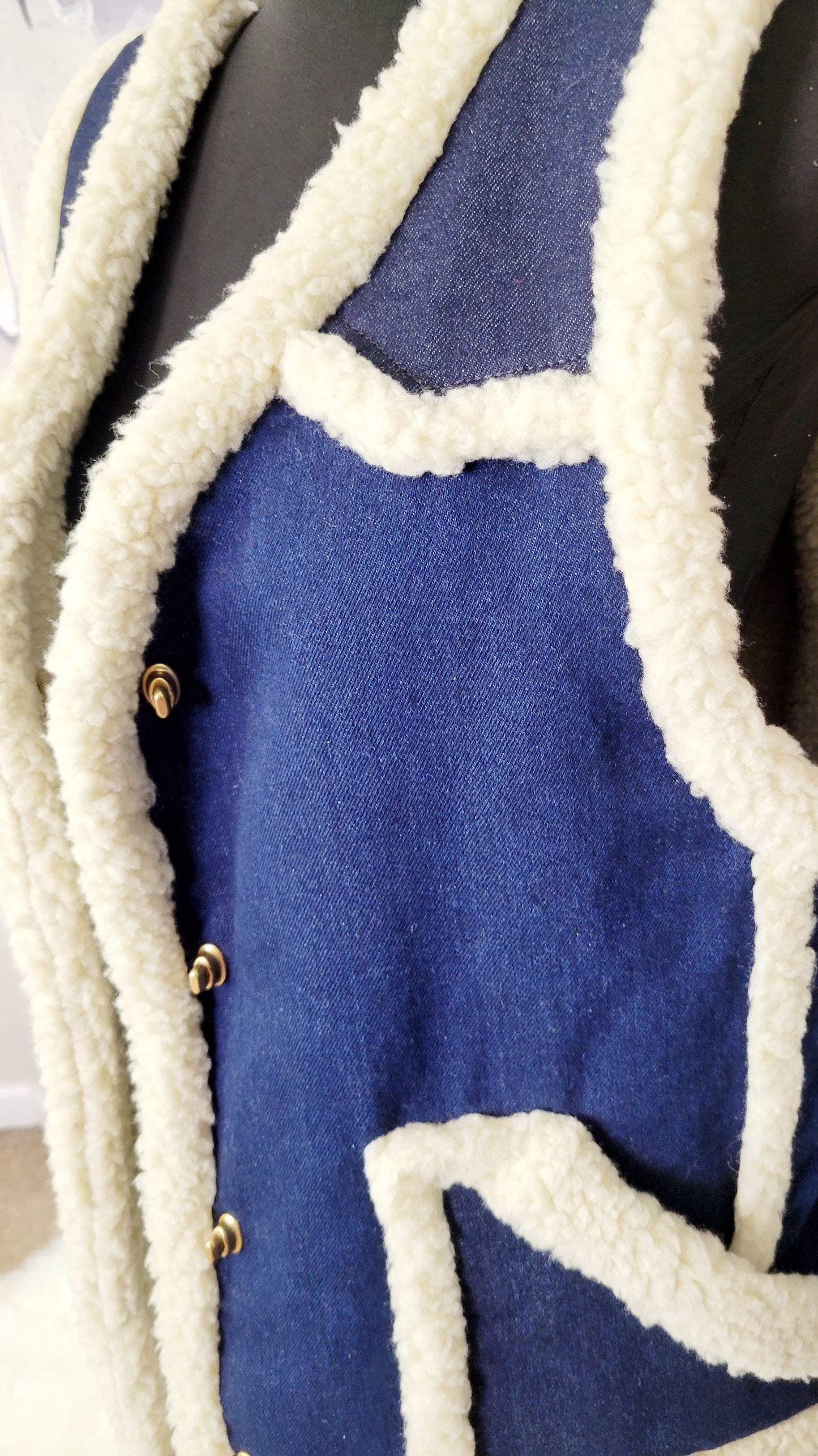 SIZE M/L SCHOTT COACH VEST