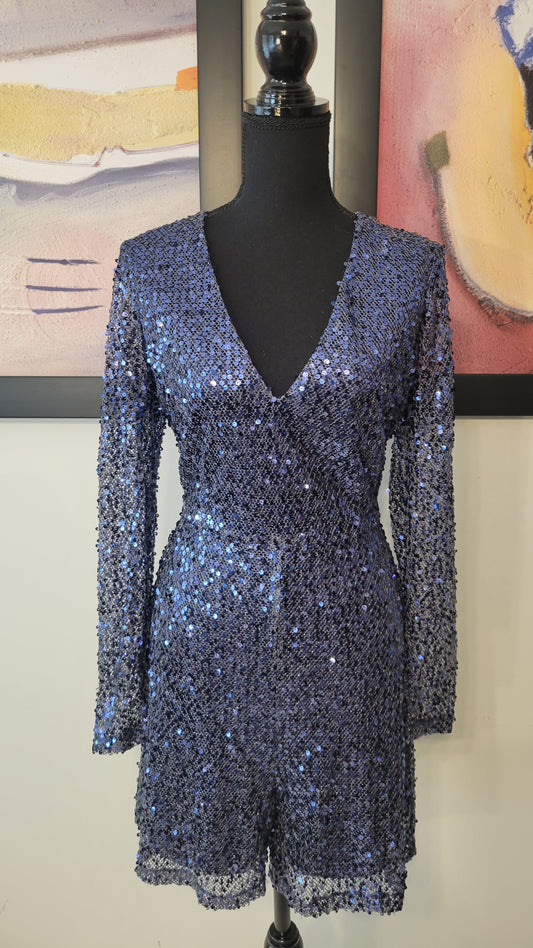 SIZE M NEW YORK & CO SEQUIN RUMPER